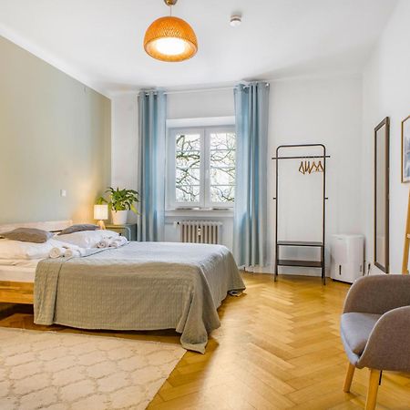 Apartamento FAWAY: Nähe Audi&Bhf - Parken - Küche - Netflix Ingolstadt Exterior foto