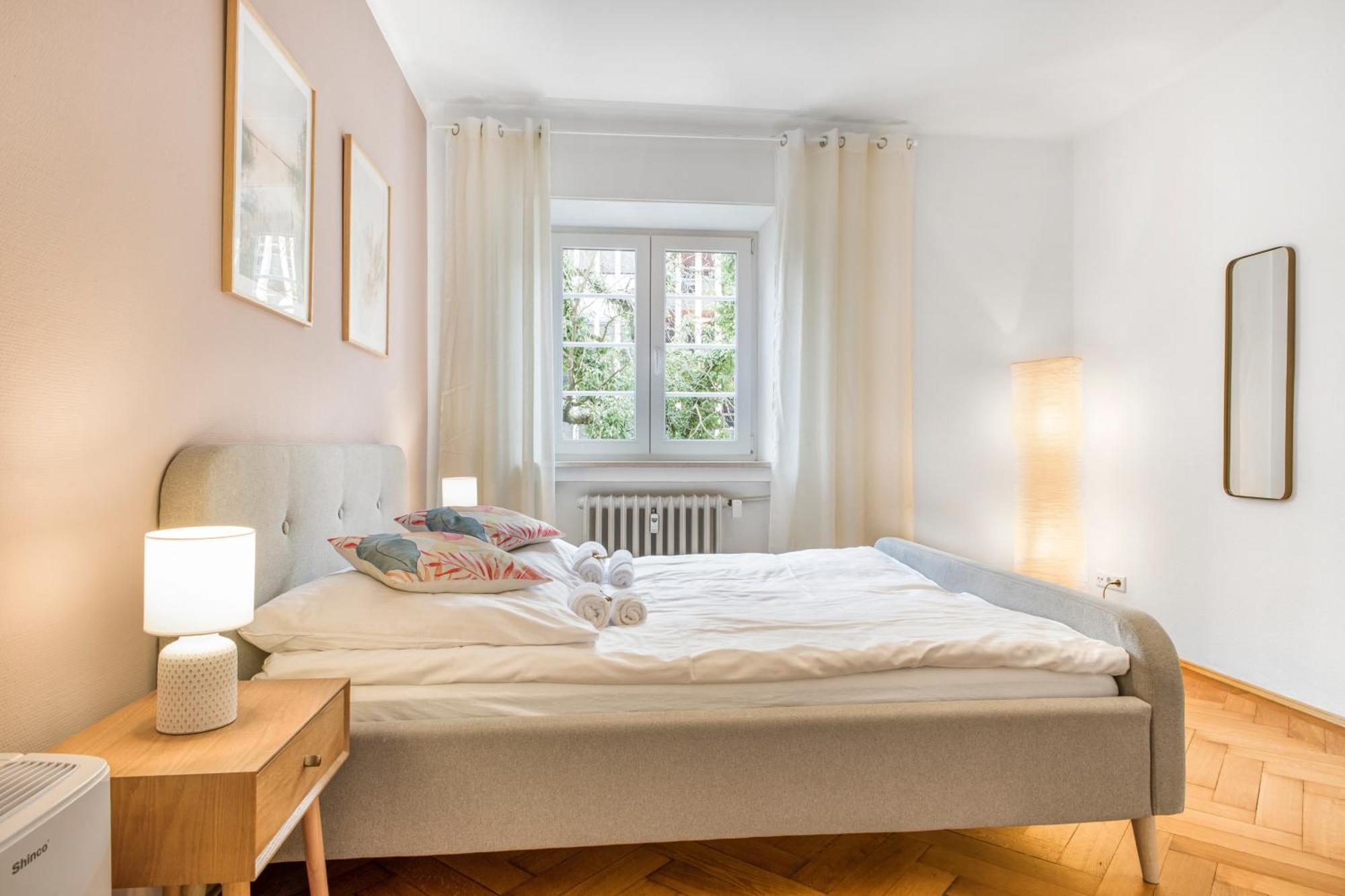 Apartamento FAWAY: Nähe Audi&Bhf - Parken - Küche - Netflix Ingolstadt Exterior foto